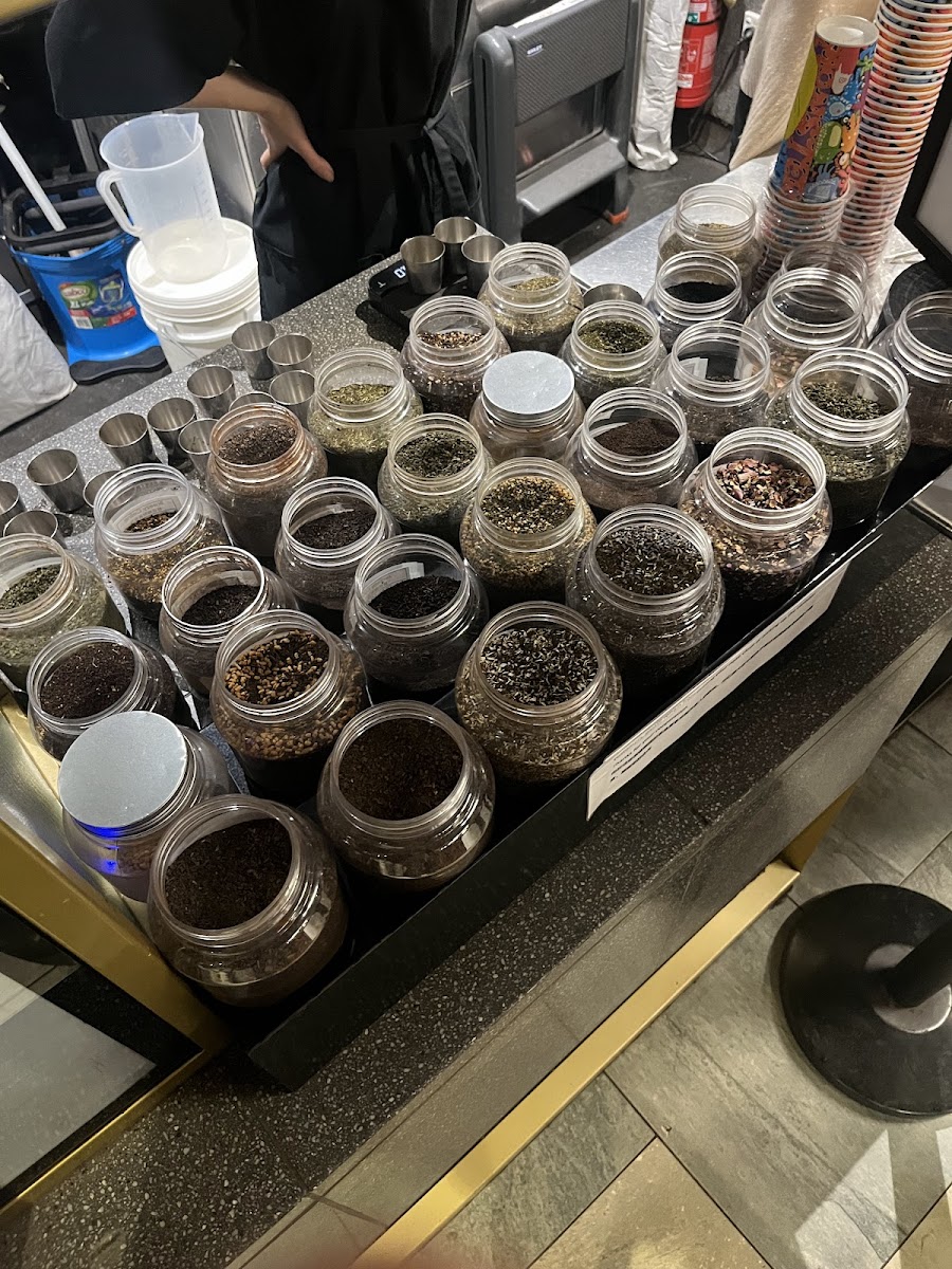 Tea Shop Express - Townhall Station Photos 2